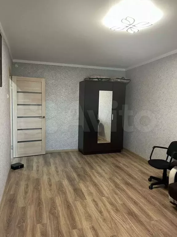 1-к. квартира, 30 м, 5/5 эт. - Фото 1