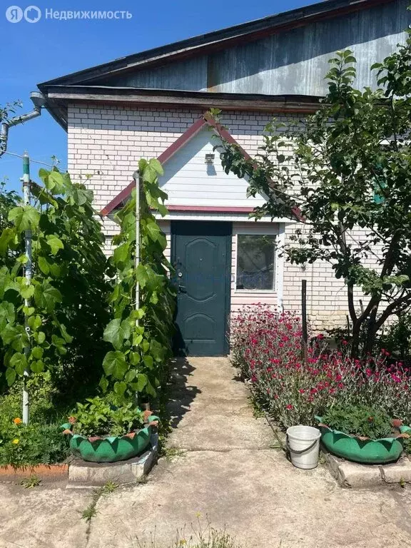 Дом в Бутурлино, улица 8 Марта (184.9 м) - Фото 0