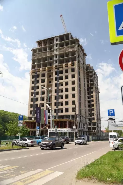 3-к кв. Адыгея, Майкоп Лесная ул., 1 (70.0 м) - Фото 0