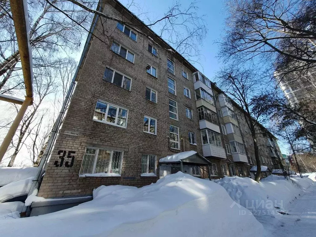 1-к кв. Удмуртия, Ижевск ул. 50 лет Пионерии, 35 (30.0 м) - Фото 1