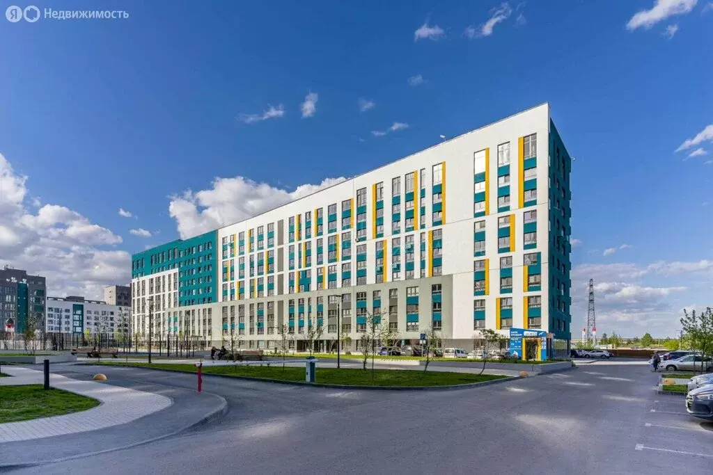 2-комнатная квартира: Тюмень, улица Павла Никольского, 10к1блок1 (74.9 ... - Фото 2