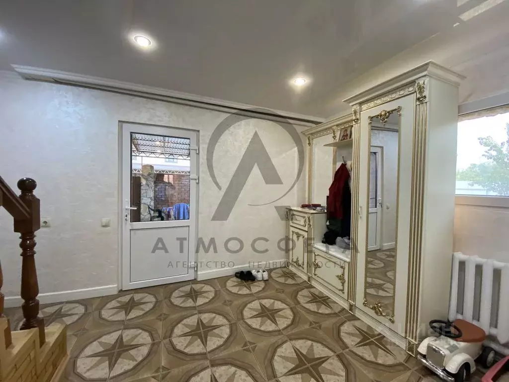 Дом в Краснодарский край, Апшеронск Радужный пер. (223 м) - Фото 1