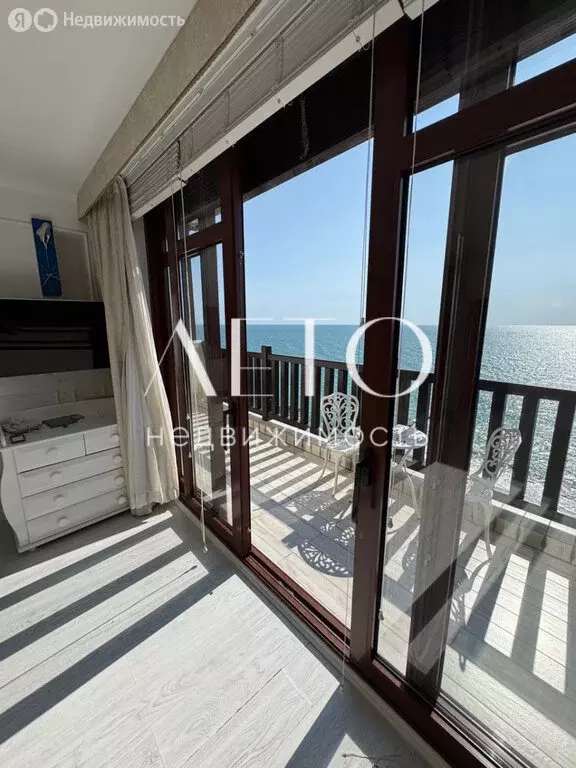 3-комнатная квартира: Сочи, микрорайон Новый Сочи, улица Пирогова, ... - Фото 1