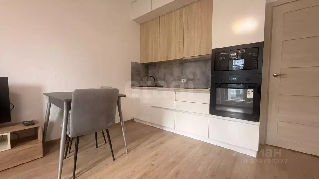 Студия Санкт-Петербург Новолитовская ул., 14 (31.0 м) - Фото 1