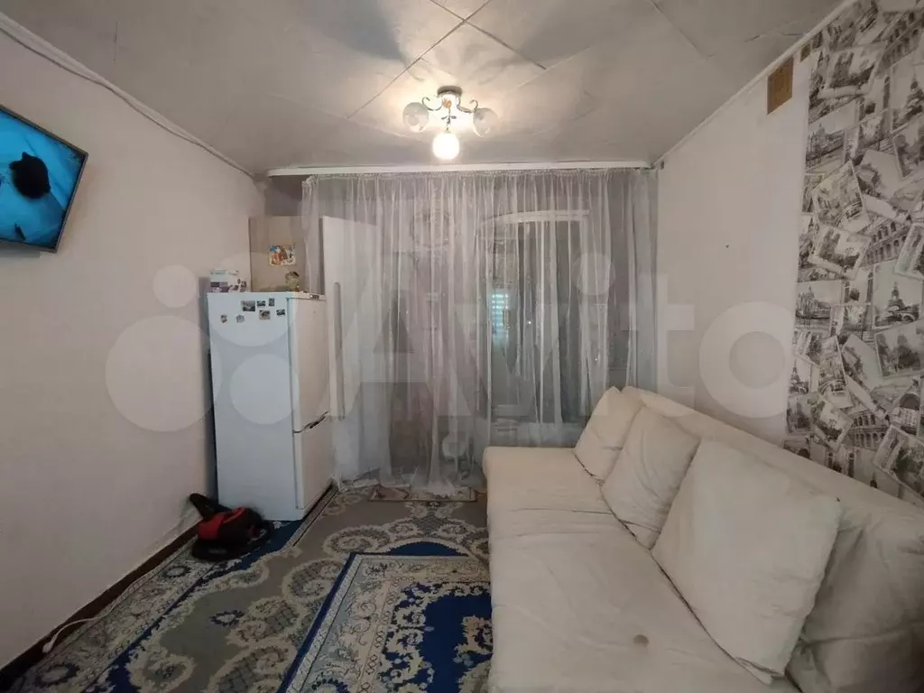 Комната 17 м в 3-к., 1/5 эт. - Фото 0