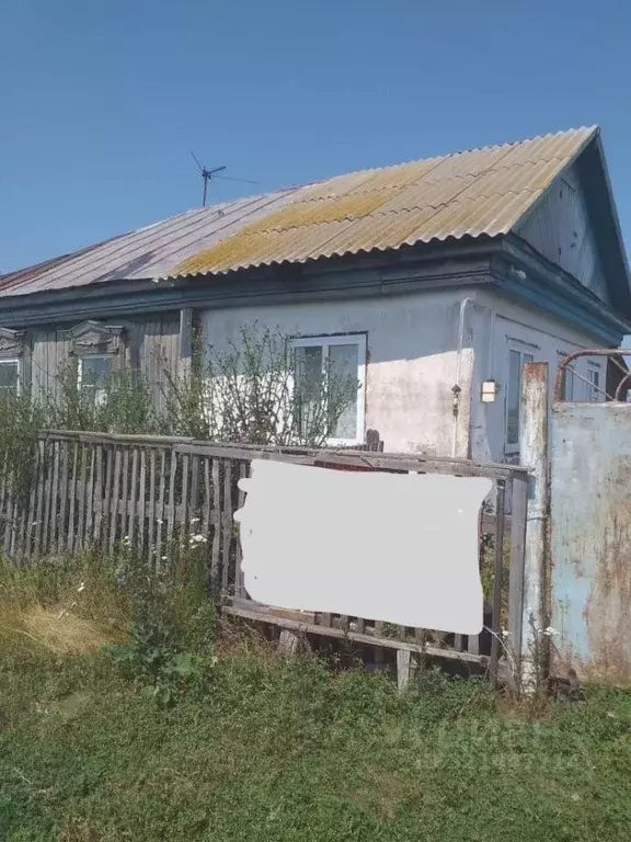 Дом в Башкортостан, Стерлибашевский район, Сарайсинский сельсовет, с. ... - Фото 2