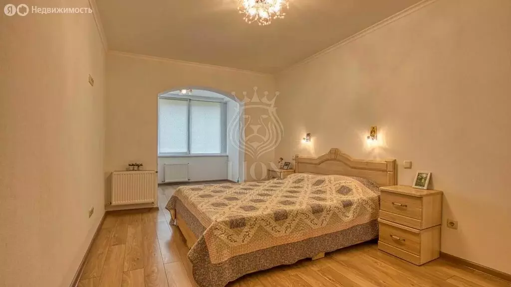 2-комнатная квартира: Алушта, улица 60 лет СССР, 18 (76.5 м) - Фото 1