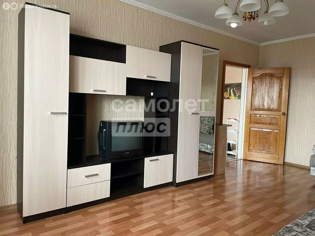 1-комнатная квартира: Оренбург, Салмышская улица, 52 (37 м) - Фото 1