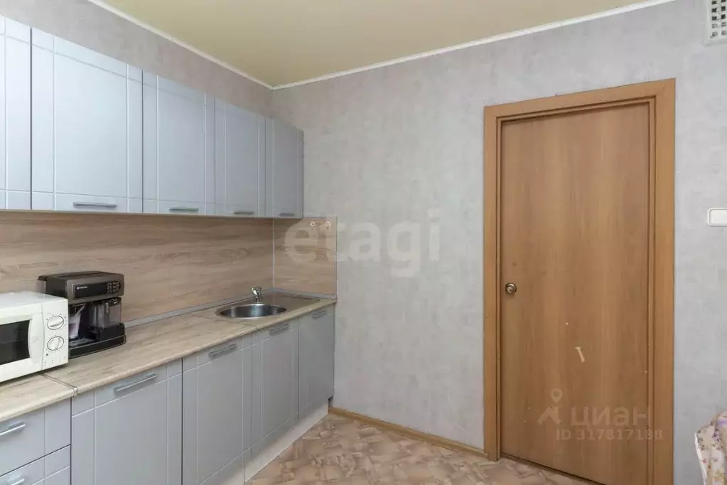 2-к кв. Тюменская область, Тюмень ул. Александра Логунова, 12 (51.0 м) - Фото 1