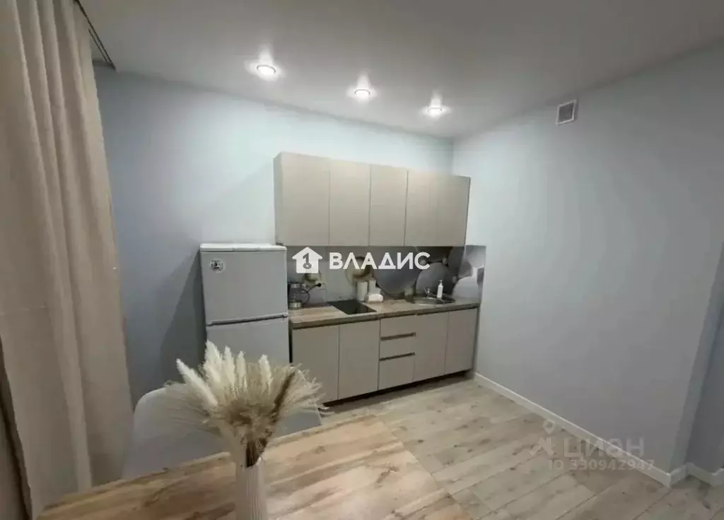 2-к кв. Бурятия, Улан-Удэ ул. Виталия Сукуева, 2к1 (52.5 м) - Фото 2