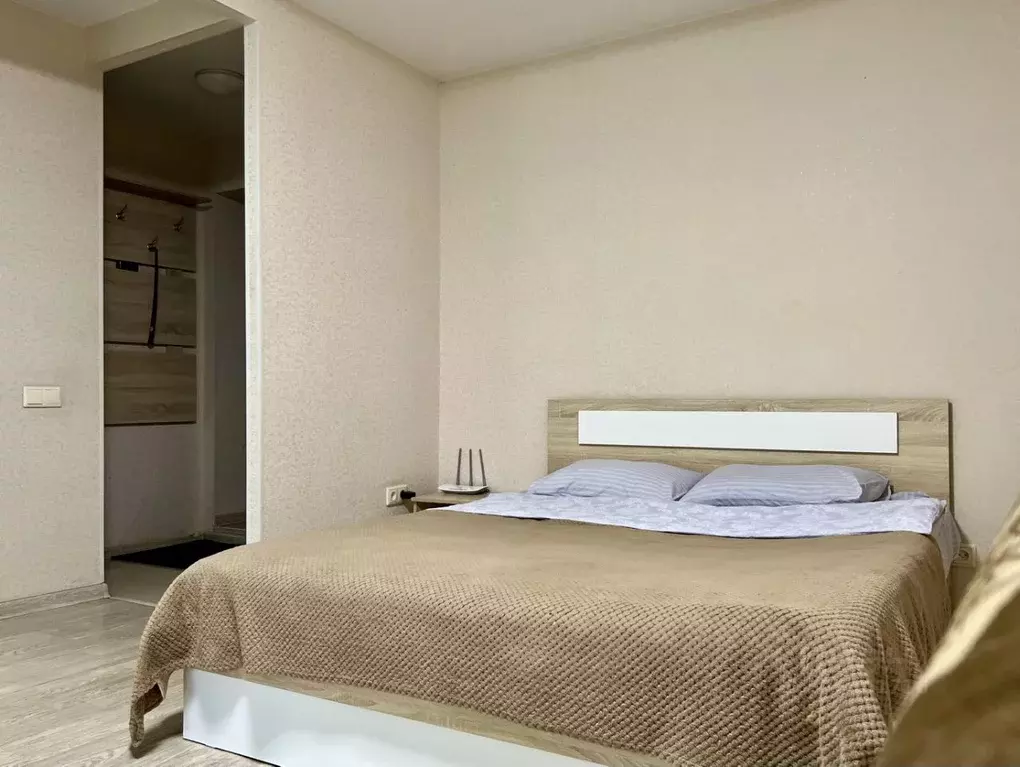 1-к кв. Омская область, Омск просп. Мира, 25 (31.0 м) - Фото 1