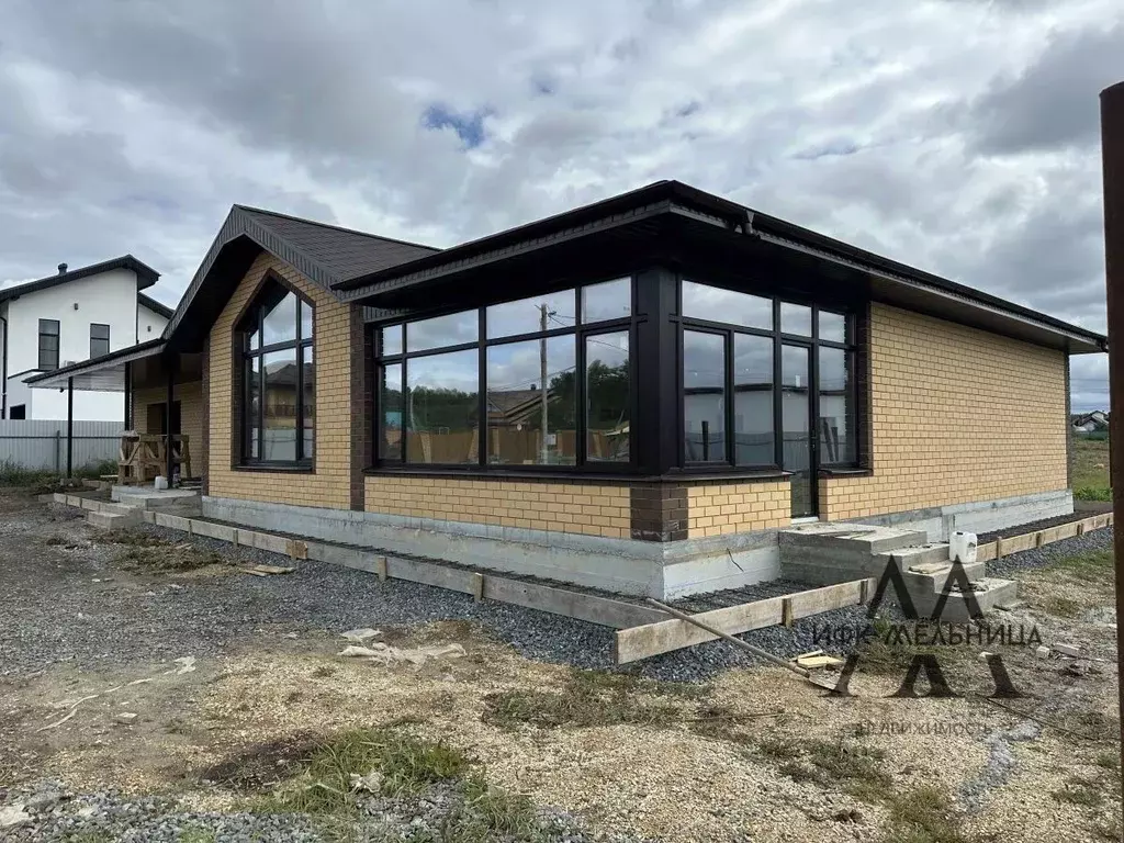 Коттедж в Свердловская область, Полевской муниципальный округ, с. ... - Фото 1