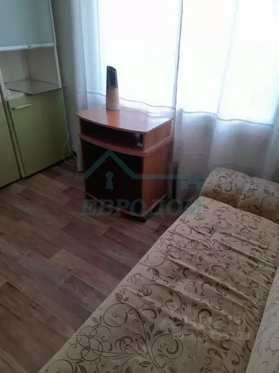 Комната Новосибирская область, Новосибирск Выборная ул., 118 (10.1 м) - Фото 1