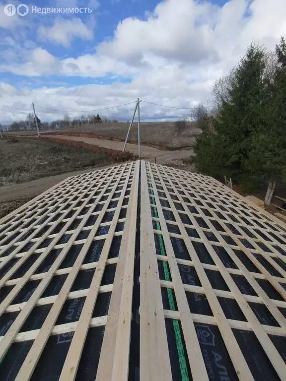 Дом в Вологодская область, Кирилловский муниципальный округ, деревня ... - Фото 1