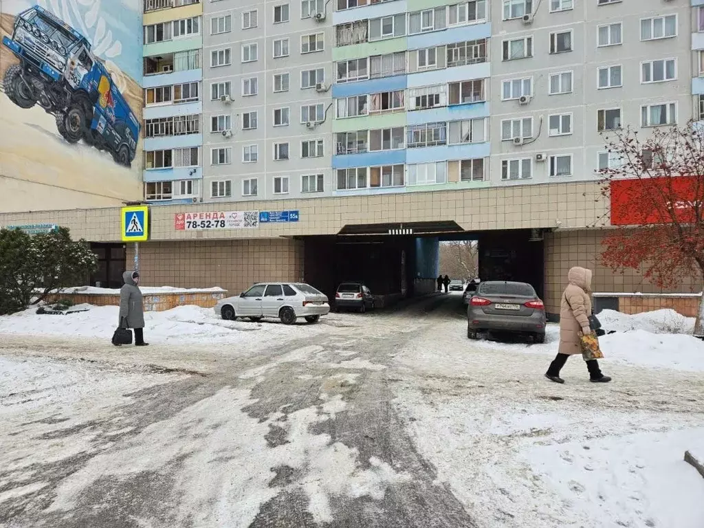 Помещение свободного назначения в Татарстан, Набережные Челны просп. ... - Фото 1