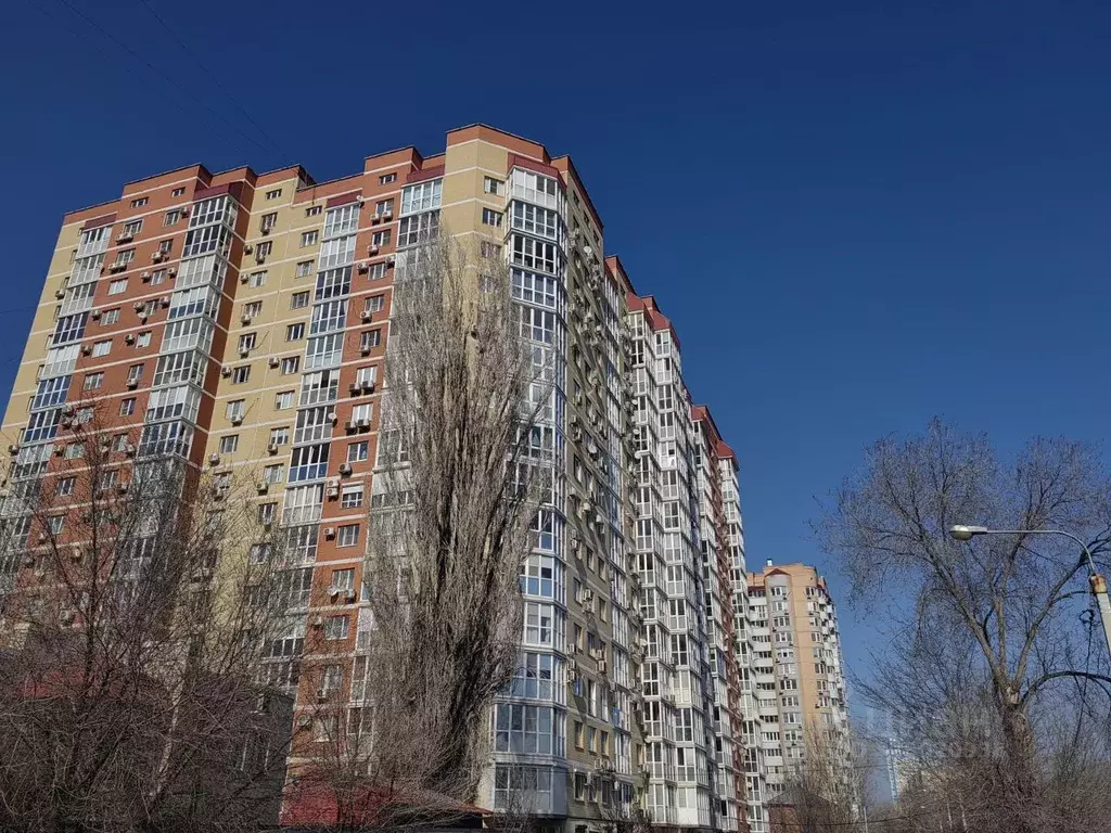 2-к кв. Волгоградская область, Волгоград Пугачевская ул., 16 (82.0 м) - Фото 1