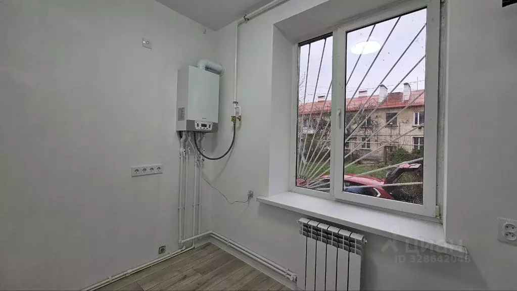 2-к кв. Севастополь ул. Бакинская, 14 (32.1 м) - Фото 1