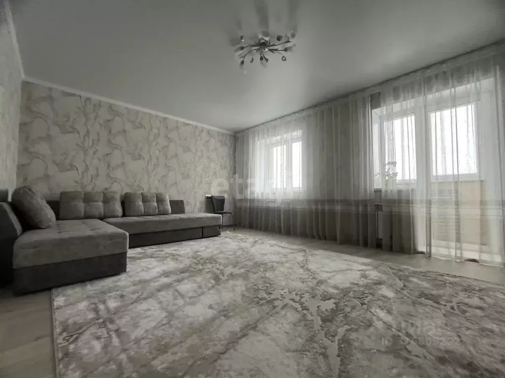 2-к кв. Челябинская область, Кыштым ул. Свердлова, 99 (77.2 м) - Фото 0