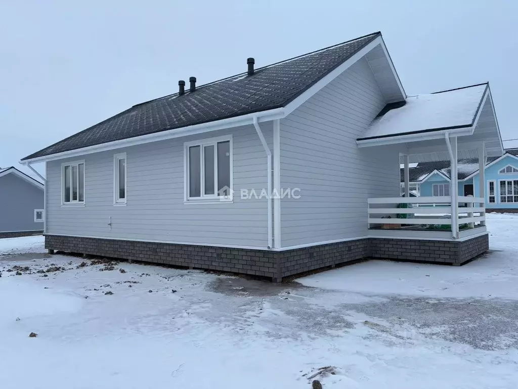 Дом в Вологодская область, пос. Рубцово ул. Кленовая, 11 (70 м) - Фото 1