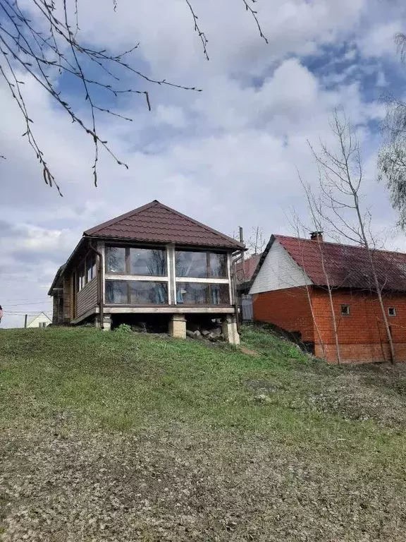 Дом в Мордовия, Саранск городской округ, пос. Озерный ул. Волкова (90 ... - Фото 1