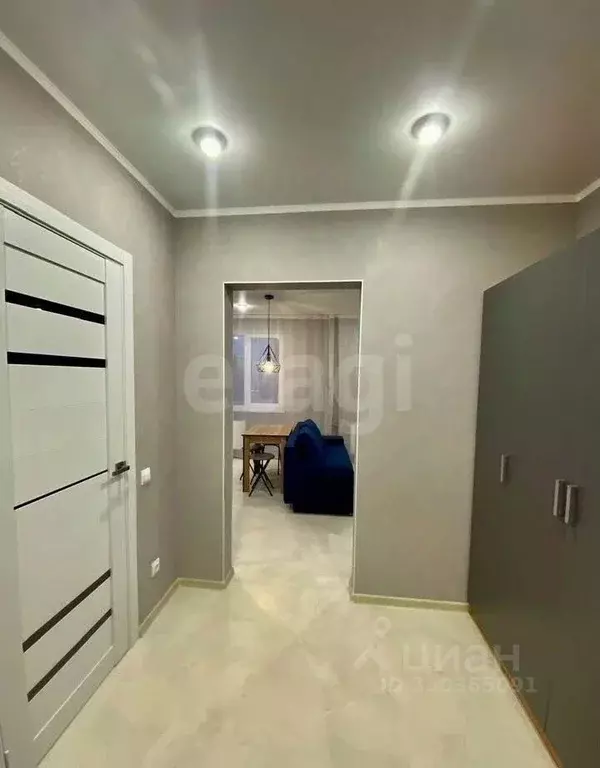 Студия Оренбургская область, Оренбург ул. Автомобилистов, 13 (34.0 м) - Фото 1