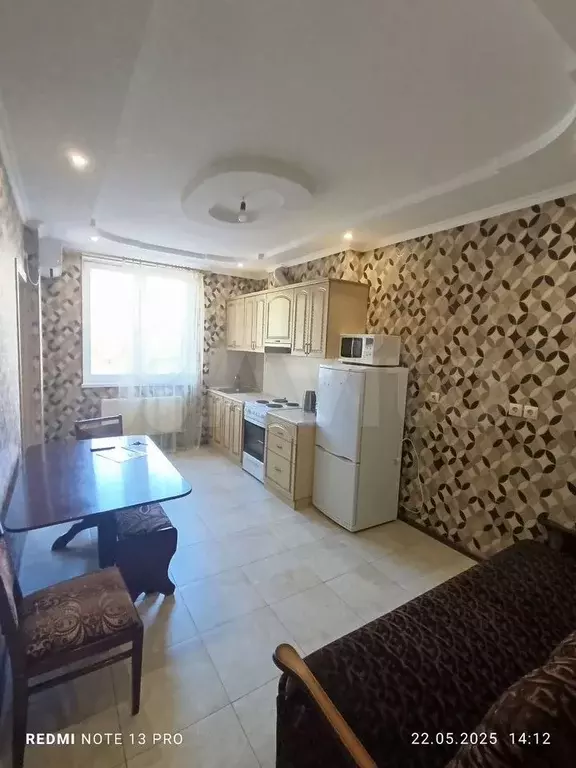 2-к. квартира, 46 м, 2/18 эт. - Фото 0
