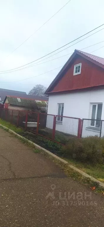 Дом в Башкортостан, Ишимбай Революционная ул., 86/2 (60 м) - Фото 0