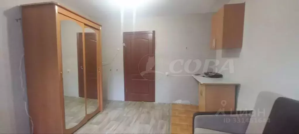 Комната Тюменская область, Тюмень Олимпийская ул., 15 (13.1 м) - Фото 1