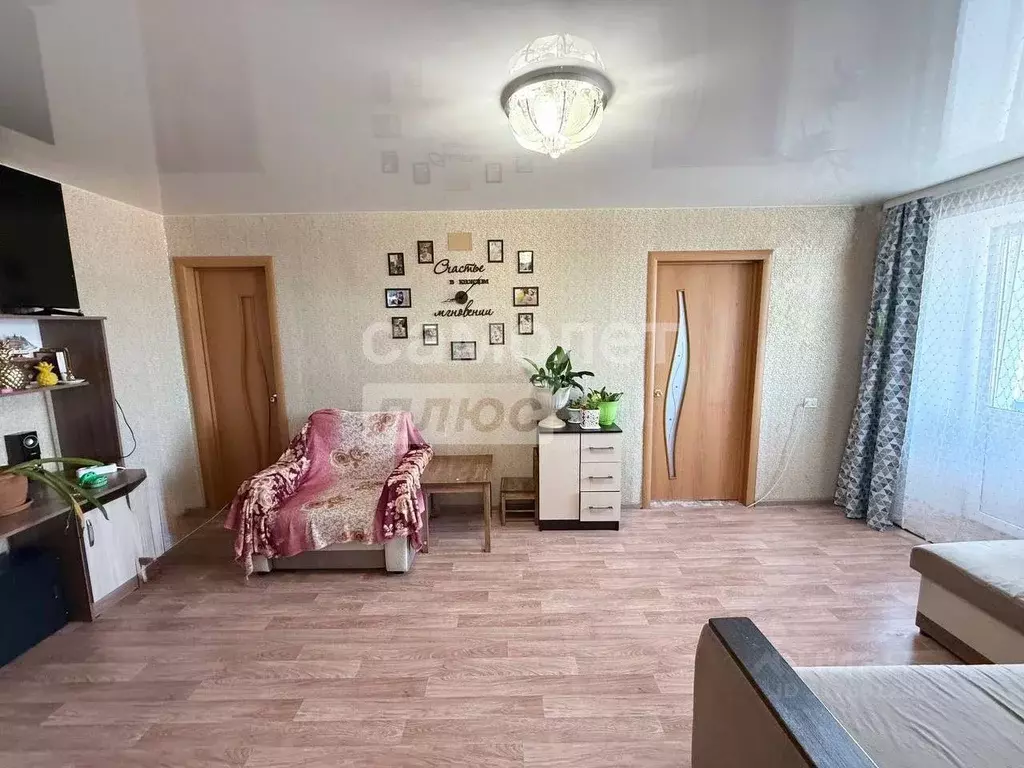 2-к кв. Забайкальский край, Горный пгт Солнечная ул., 11 (44.6 м) - Фото 1
