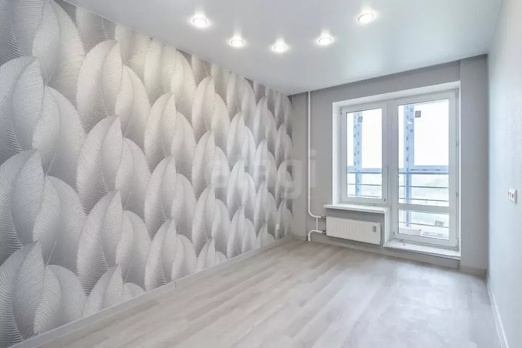 1-к кв. Тюменская область, Тюмень ул. Тимофея Чаркова, 28 (34.6 м) - Фото 1