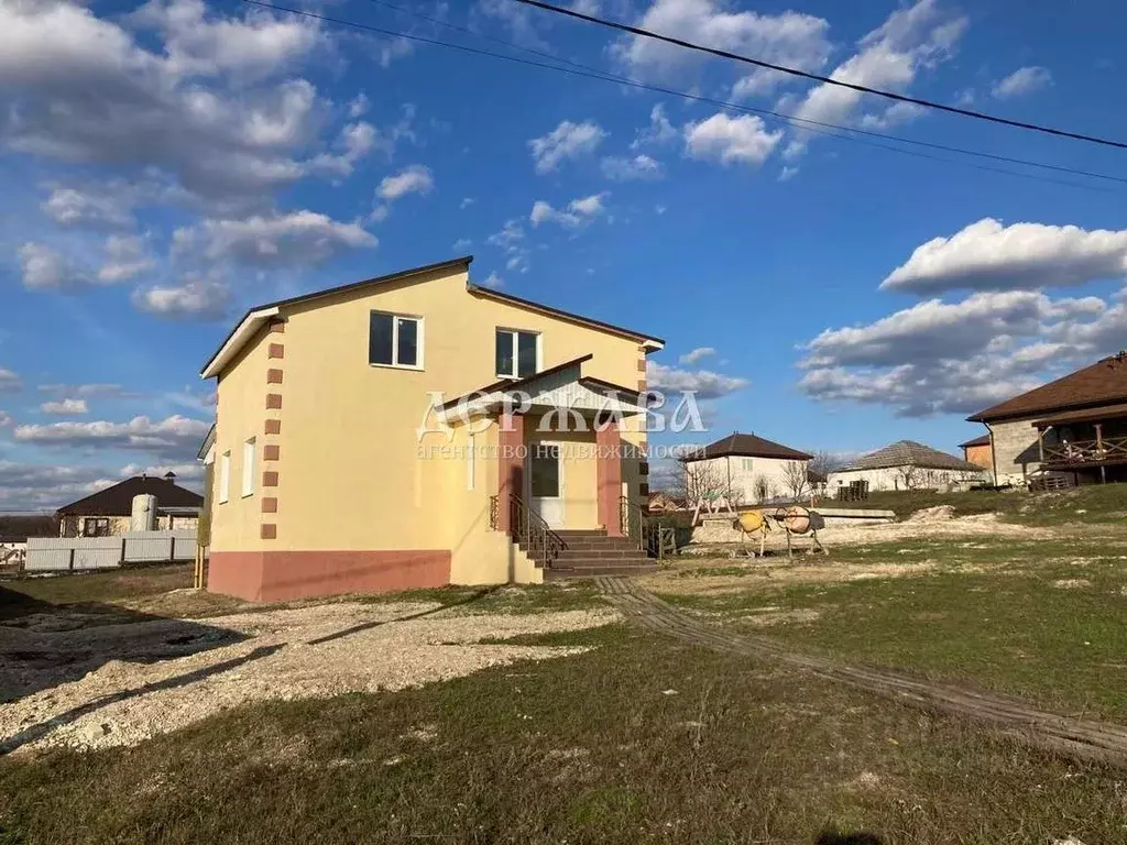 Дом в Белгородская область, Старый Оскол Радужный мкр,  (119 м) - Фото 1