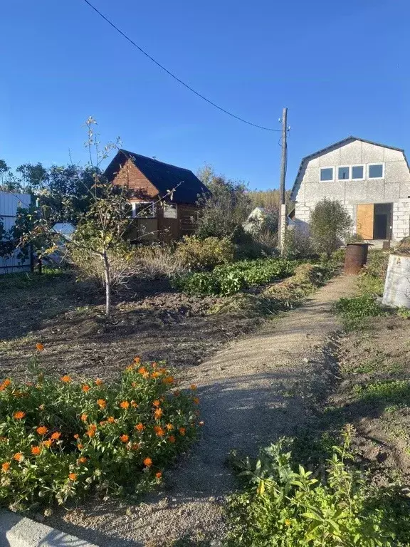 Дом в Свердловская область, Березовский муниципальный округ, пос. ... - Фото 1