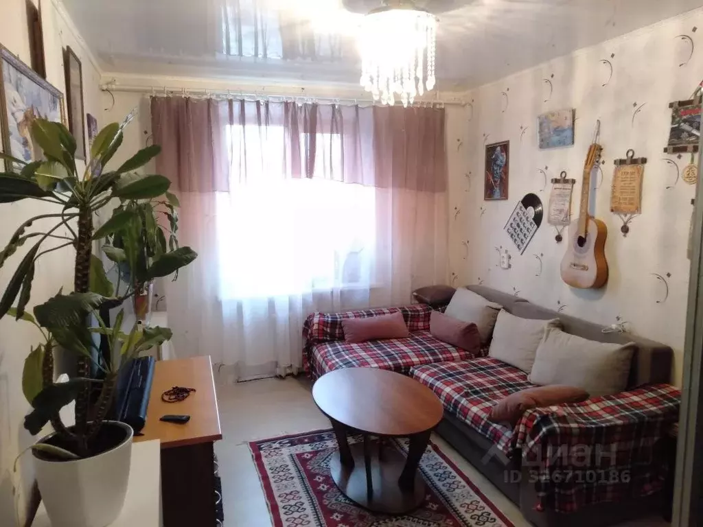 3-к кв. Санкт-Петербург, Санкт-Петербург, Кронштадт Широкая ул., 8 ... - Фото 2