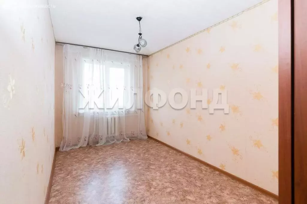 3-комнатная квартира: Новосибирск, Промышленная улица, 24 (57.6 м) - Фото 0
