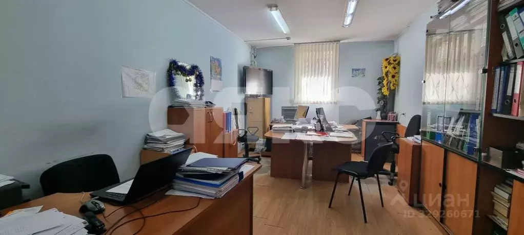 Помещение свободного назначения в Адыгея, Майкоп Депутатская ул. (725 ... - Фото 1