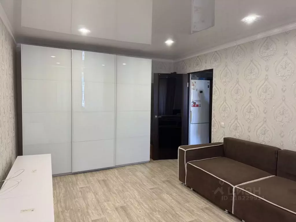 1-к кв. Татарстан, Альметьевск ул. Гафиатуллина, 22 (30.6 м) - Фото 0
