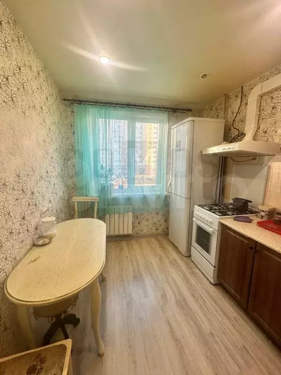 1-к. квартира, 38 м, 2/5 эт. - Фото 0