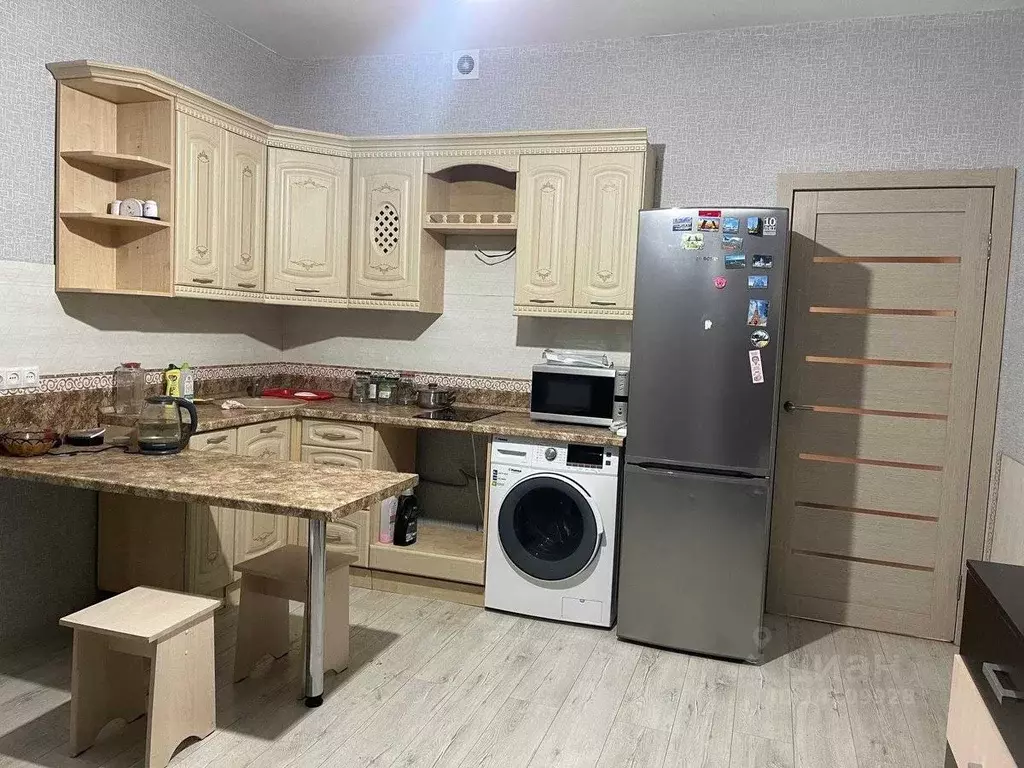 1-к кв. Иркутская область, Иркутск Индустриальная ул., 25 (38.0 м) - Фото 0