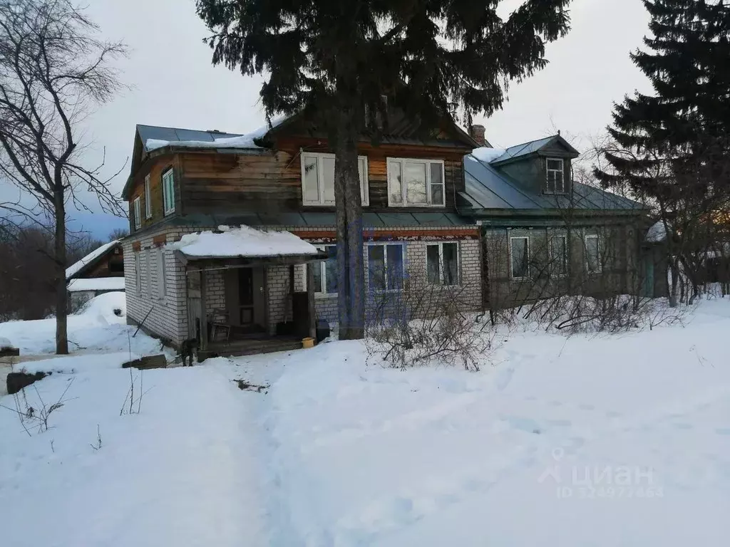 Дом в Чувашия, Мариинский Посад ул. Суворова, 7 (238 м) - Фото 2