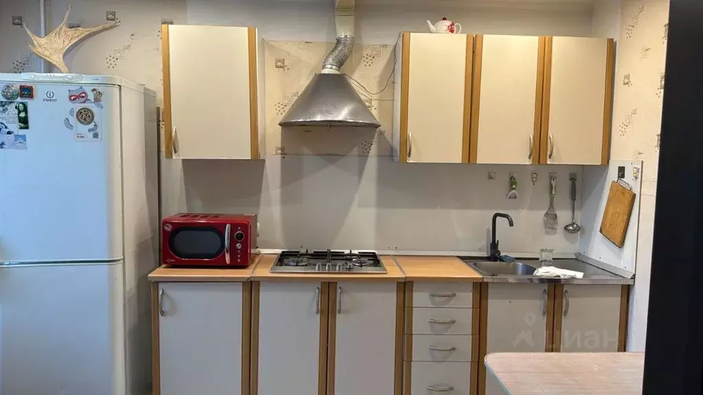 3-к кв. Хабаровский край, Хабаровск пер. Дзержинского, 20 (69.4 м) - Фото 2