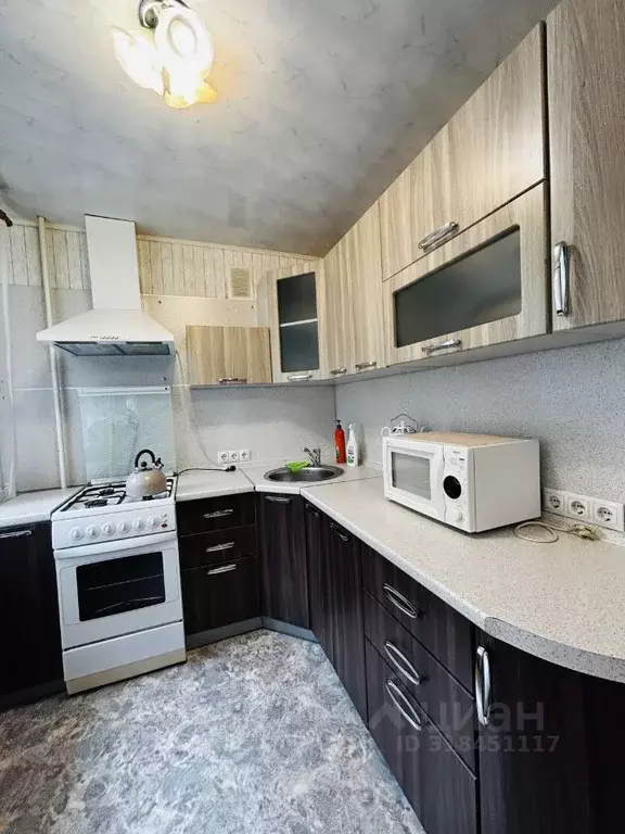 3-к кв. Тверская область, Тверь ул. Орджоникидзе, 24 (58.0 м) - Фото 0