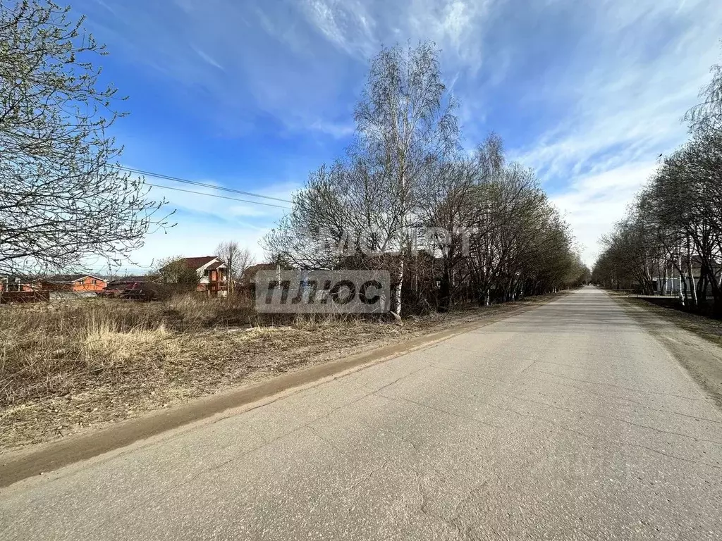 Участок в Нижегородская область, Нижний Новгород д. Малая Ельня, ул. ... - Фото 1
