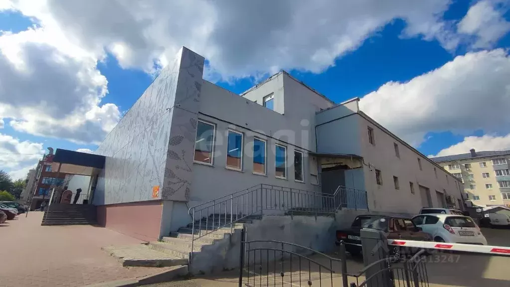 Торговая площадь в Калужская область, Калуга ул. Плеханова, 61 (1300 ... - Фото 2