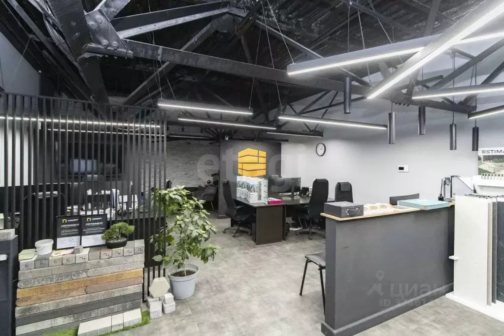 Склад в Тюменская область, Тюмень ул. Чекистов, 31 (752 м) - Фото 1