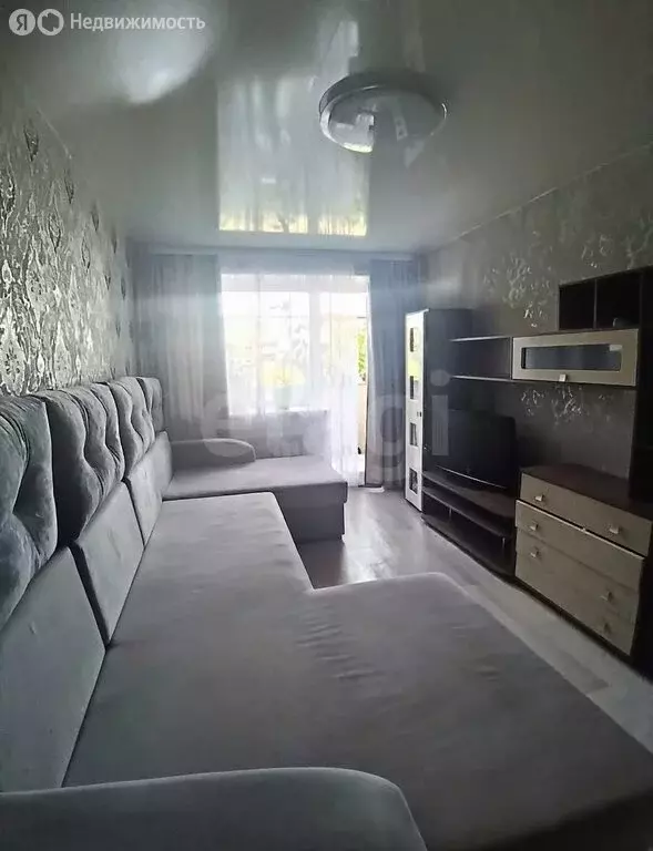 3-комнатная квартира: Чернушка, улица Мамина-Сибиряка, 9 (57 м) - Фото 2