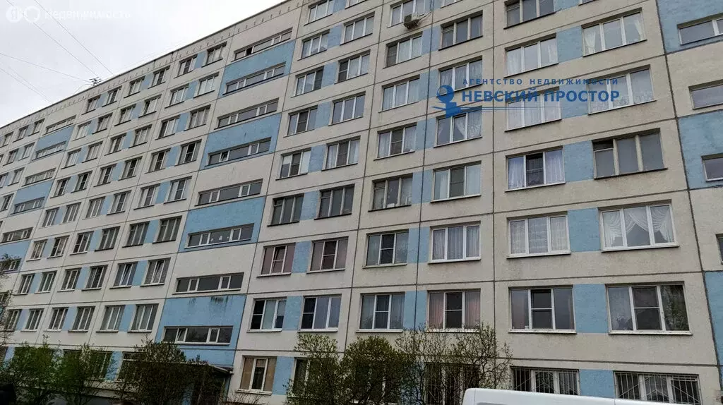 4-комнатная квартира: Санкт-Петербург, Софийская улица, 30к1 (73.7 м) - Фото 0