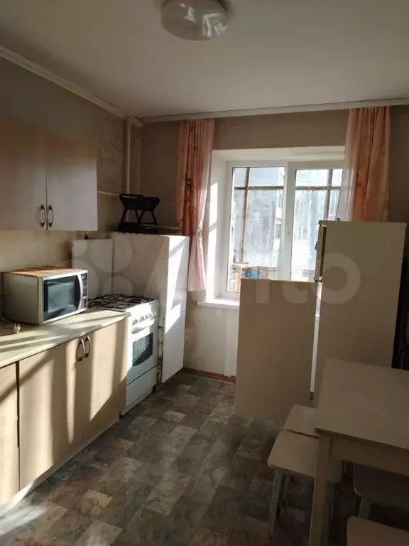 2-к. квартира, 54 м, 3/9 эт. - Фото 0