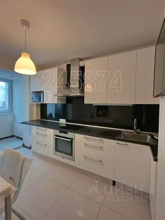 3-к кв. Москва проезд Одоевского, 3К7 (84.0 м) - Фото 1