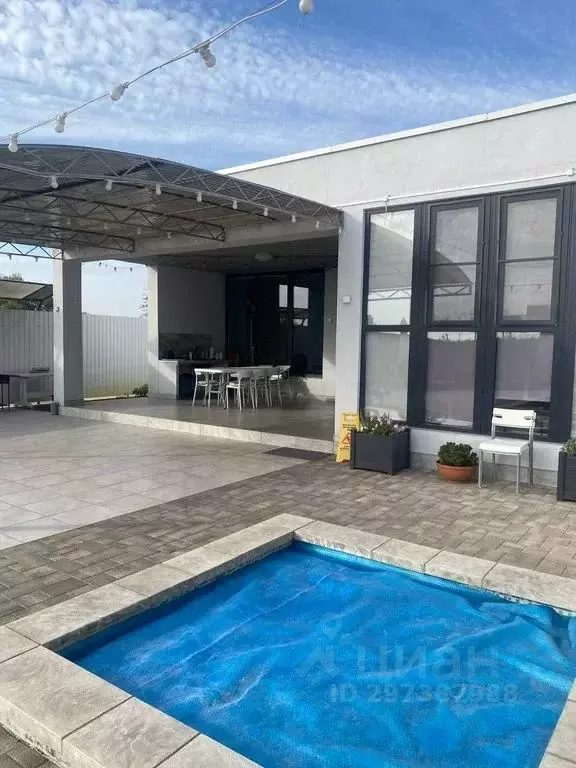 Дом в Адыгея, Тахтамукайский район, Яблоновское городское поселение, ... - Фото 1