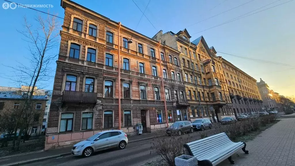 4-комнатная квартира: Санкт-Петербург, 14-я линия Васильевского ... - Фото 2